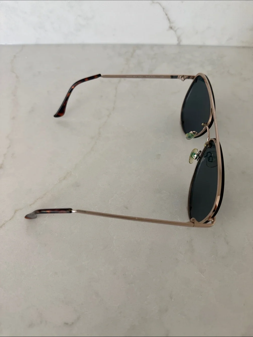 Quay Australia stylish aviator